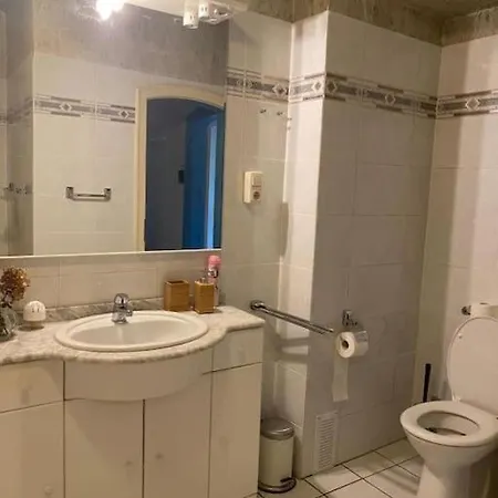 Appartamento Central 3 Bedroom Apartment, Friesenstr Colonia